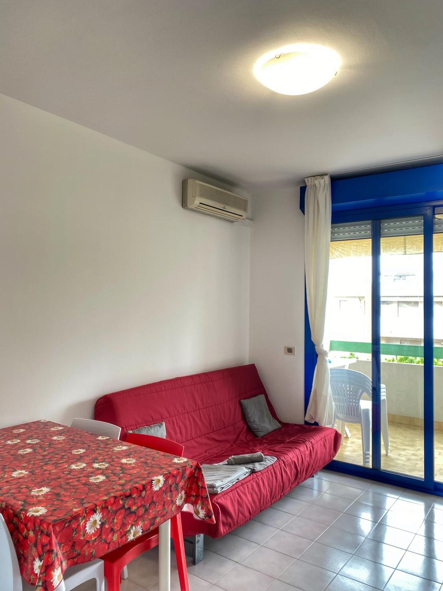Grazioso Appartamento N 76 A 100Mt Dal Mare Bibione Exterior foto